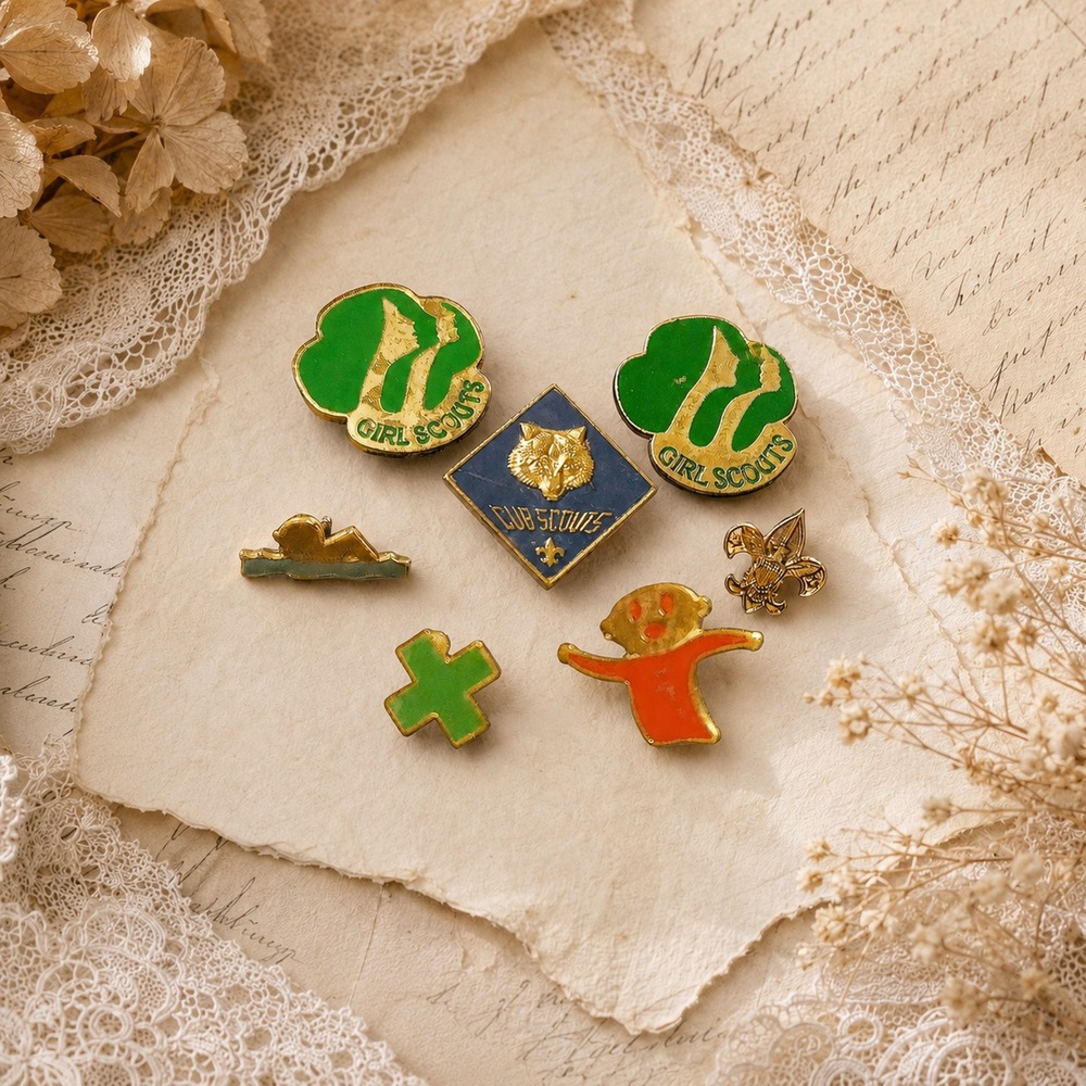 Vintage Girl Scouts Cub Scouts Enamel Pins GSUSA 1980 Badge Set Mixed OS